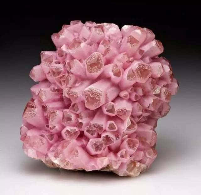 千万年一见矿石结晶奇石,石头上开出绝美花儿!