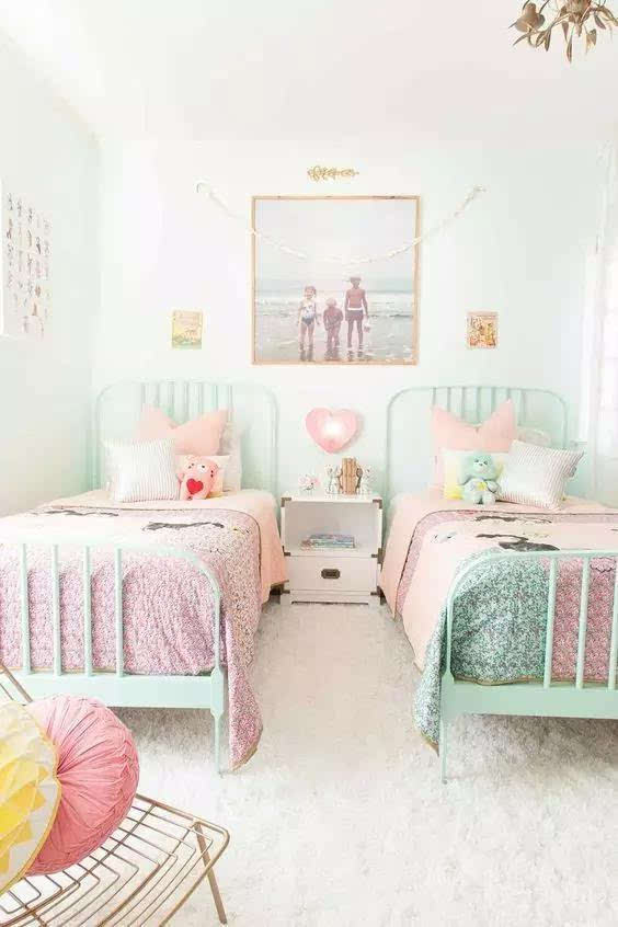 要是生了两个女儿就给她们这样的房间!