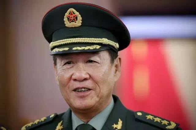 刘源将军为何选择向河南刘庄捐赠上将军服?