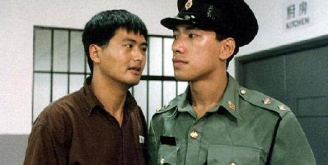 而在香港众多黑帮电影演员中,张耀扬是少数完整经历过周润发英雄电影