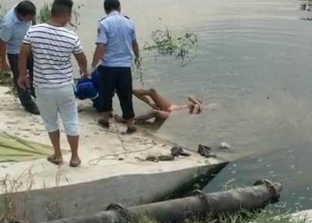 徐州沛县12岁男孩溺水身亡,打捞四个小时