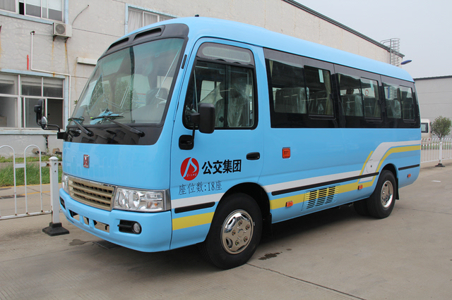 公交用车安全绝对是第一位的,江铃晶马福尊客车整车采用阴极电泳防腐