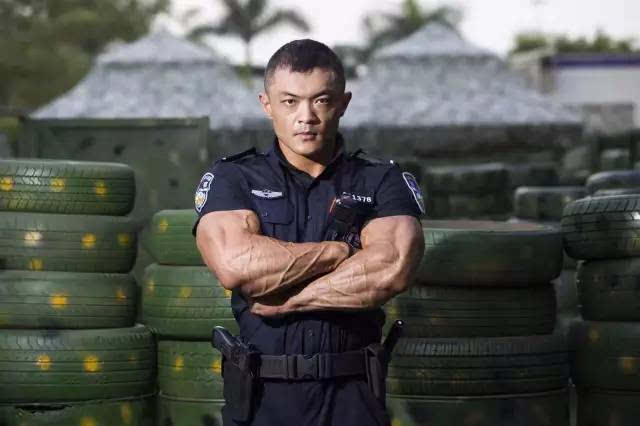 他是中国最牛逼的肌肉警察!