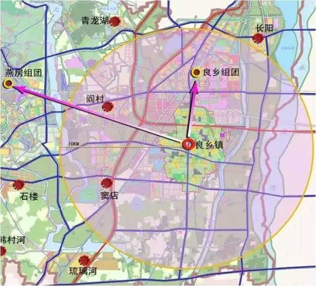 区位优势 良乡镇位于北京的西南部,地跨长良,窦店两大组团,紧靠良乡