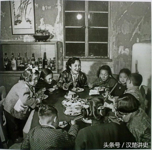 上海人1950年代的家庭生活老照片