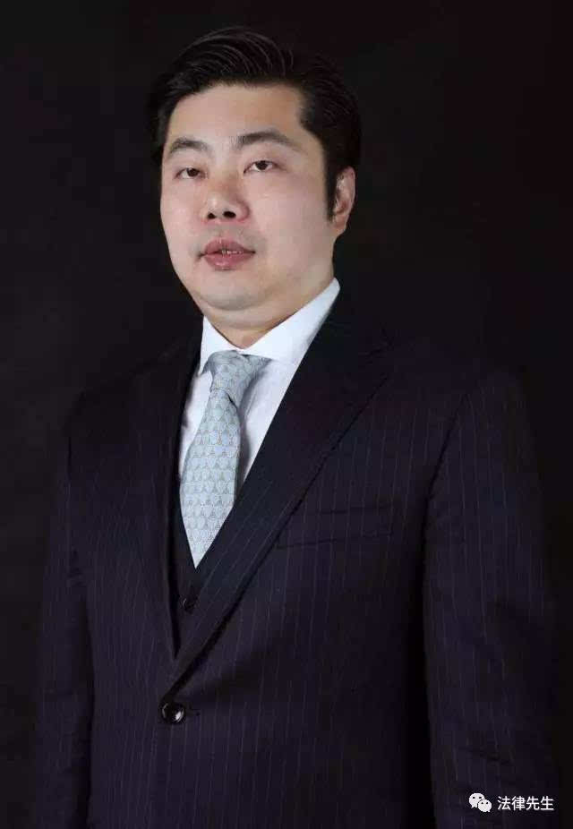 李铮律师图片