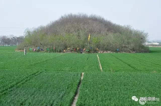 宋太祖趙匡胤陵墓被毀盜,只剩留在田野裡的殘垣斷壁