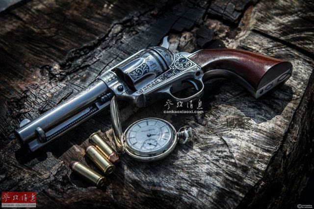 乌贝蒂卡特勒曼1873工艺转轮手枪,可发射45口径弹药