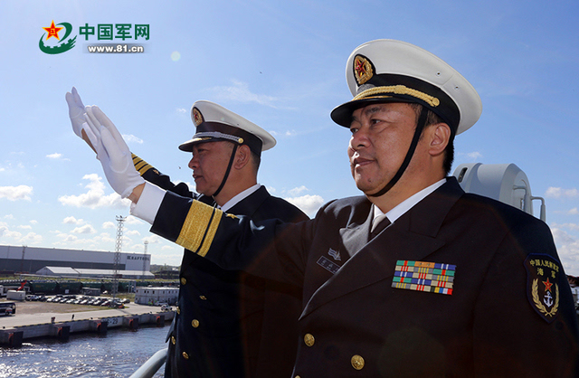 編隊指揮員,南海艦隊副司令俞滿江表示,編隊官兵通過舉行多項外事活動