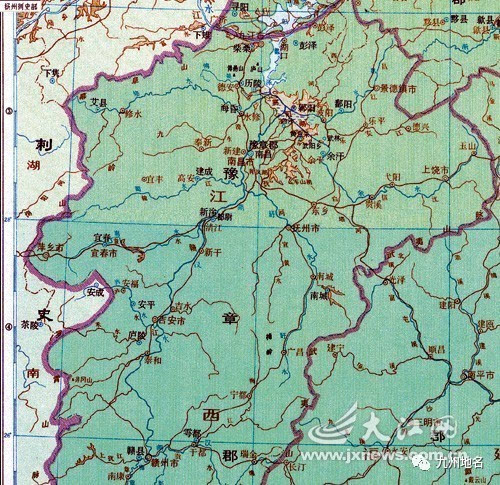 這個小小的平原分屬鄡陽,歷陵,海昏,鄱陽,餘汗五個縣,南昌縣,柴桑縣