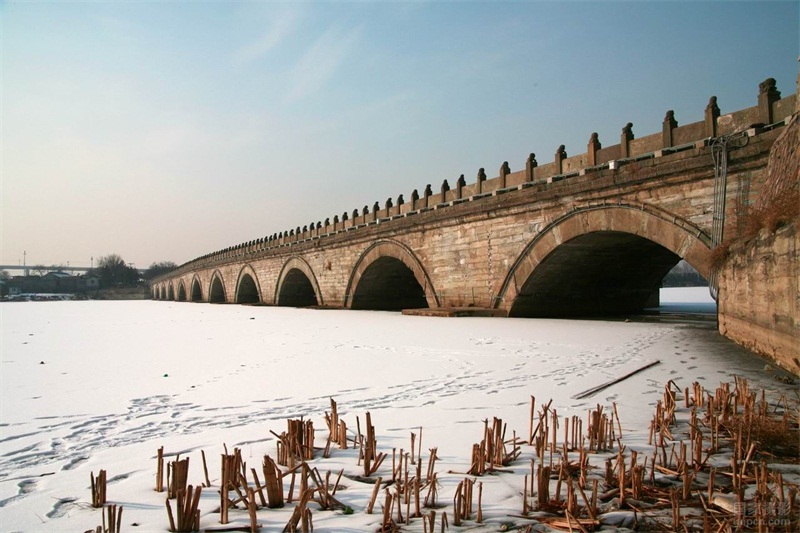 中国古木桥图片