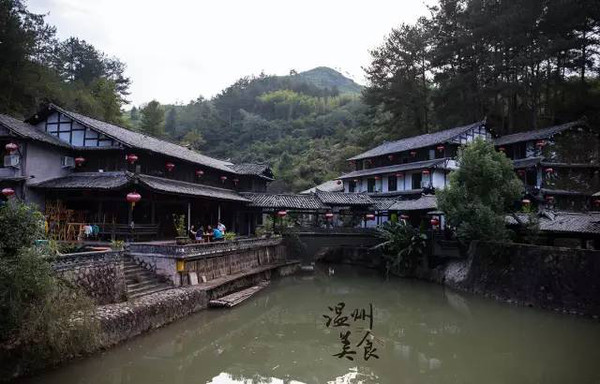 永嘉青龙湖山庄一日游图片