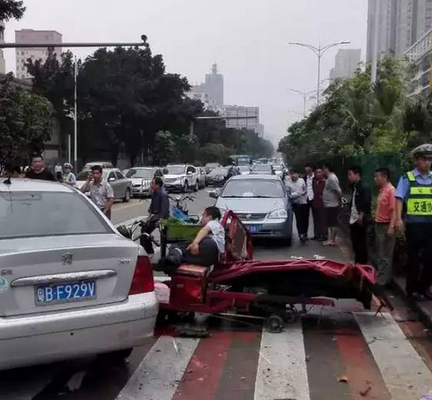 深圳龙岗最新车祸事件图片