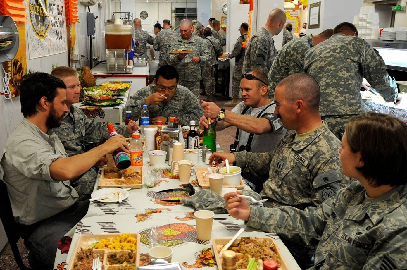 美国大兵吃中国食堂图片