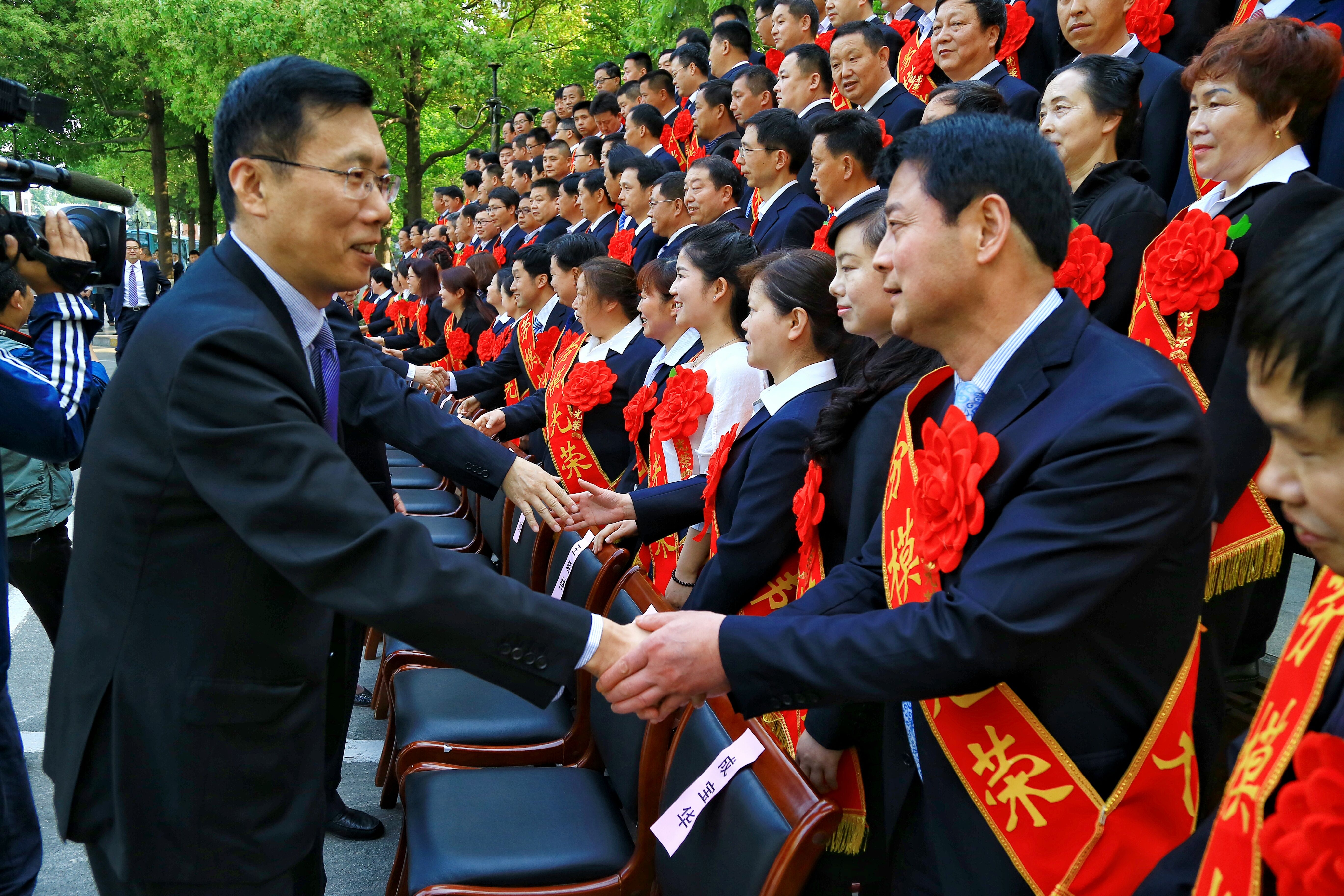 武冈市李治民图片