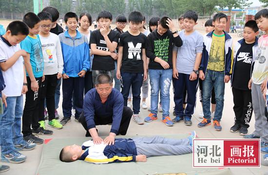 新河县振堂中学加强安全教育增强安全防范意识