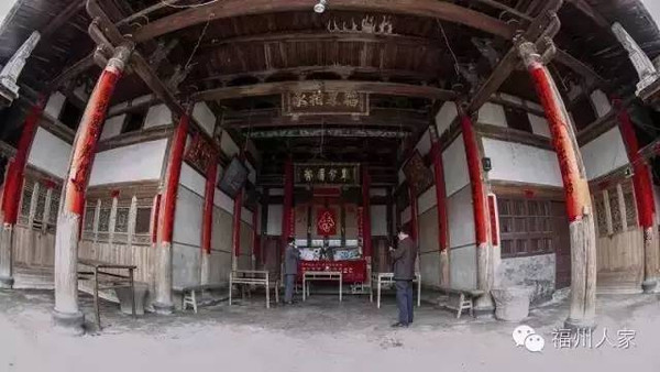 位于长庆镇中埔村,建于清嘉庆十七年(公元1788年,占地面积11000平方