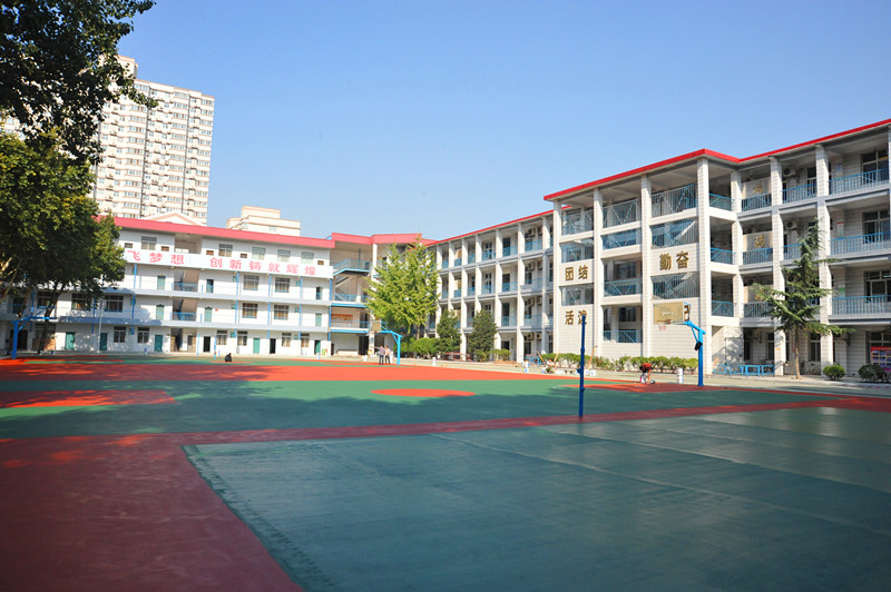 庆安高级中学图片