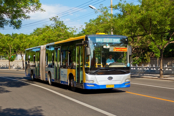 北京的公交车一辆值多少钱?