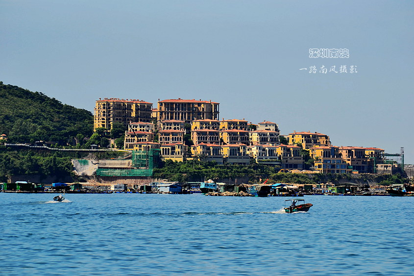 南澳镇海边一景,颇有欧洲的感觉,其实这里并不是景点.