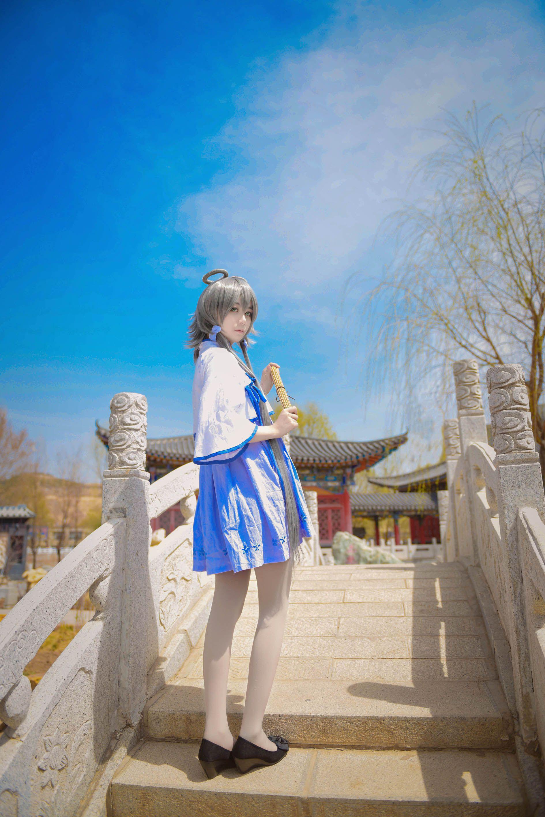 温婉民国风洛天依的游园惊梦-超能部cosplay