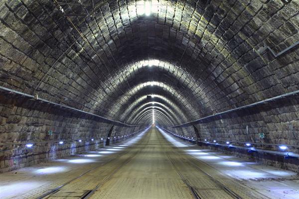 世界第一长隧道图片