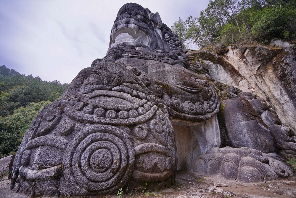 剑川狮子山图片