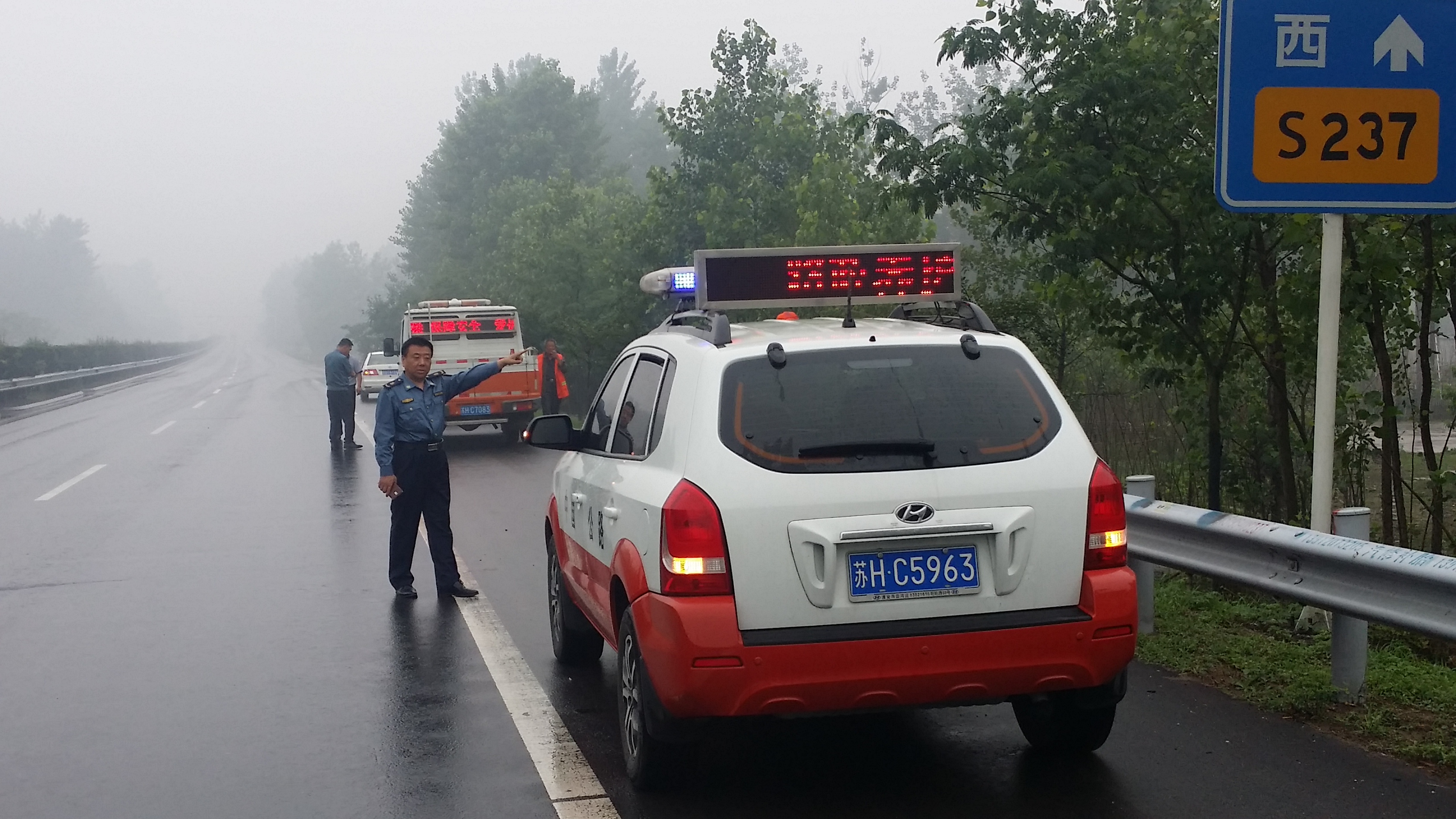 淮阴区公路站:加强雨天养护巡查