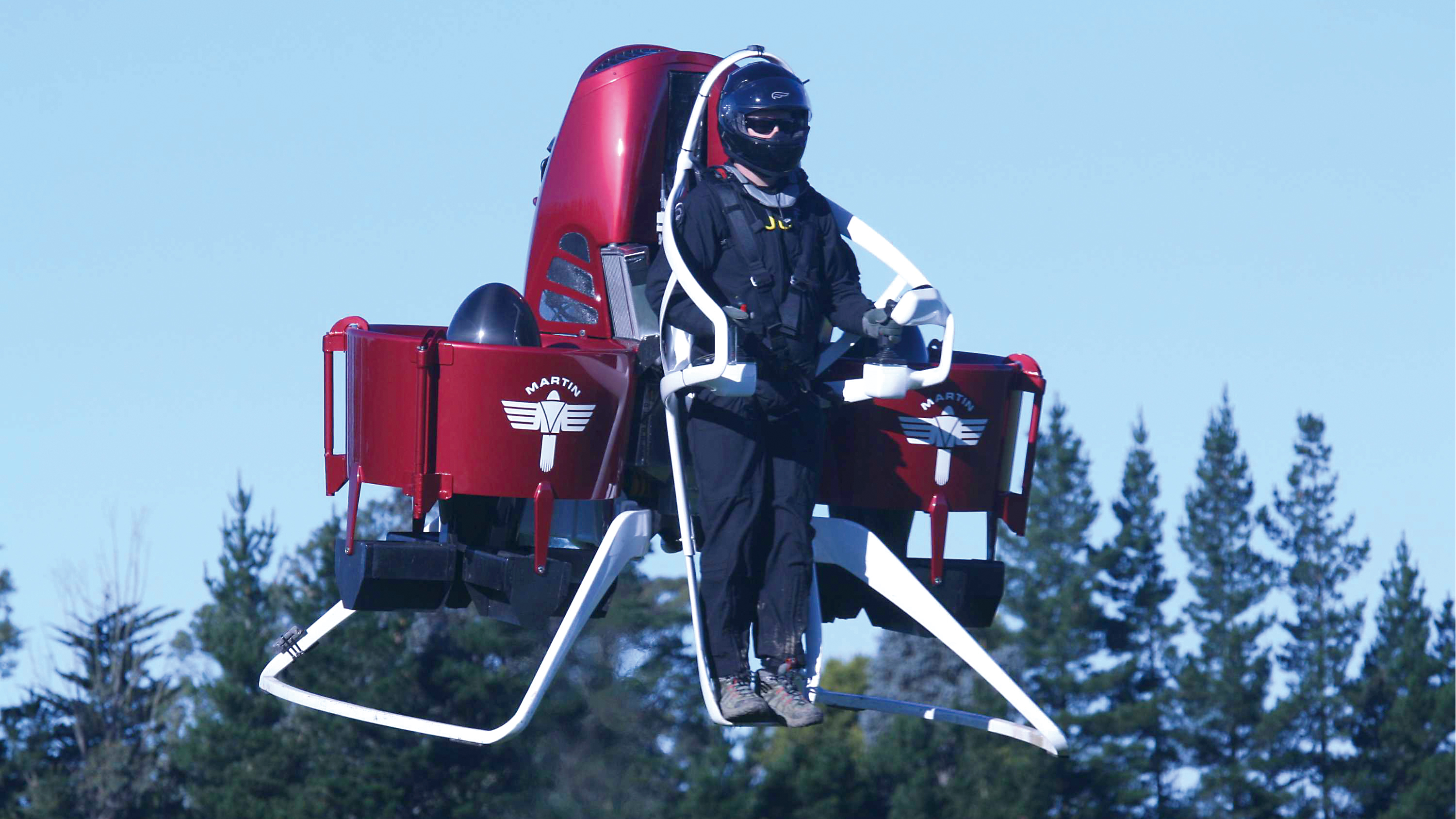 喷气背包是通过动力推进可以让背包的人飞起来的特殊个人飞行器,包含