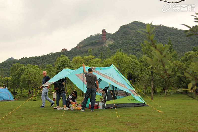 亲子玩自驾露营实测印第安家庭帐篷