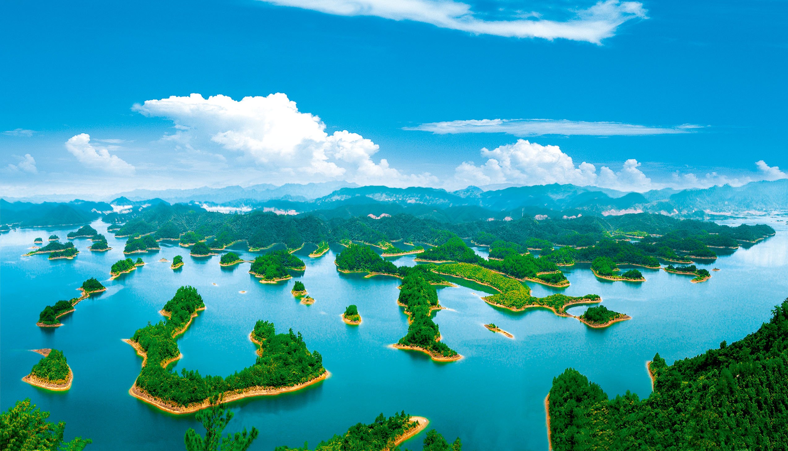 世人之所以知道淳安,主要是著名5a級旅遊景點千島湖所在地.