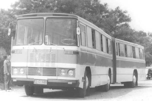 老式公共汽车bk670图片图片