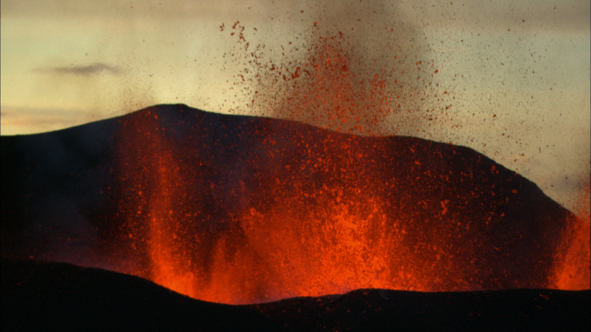 导致空中交通瘫痪的火山灰云