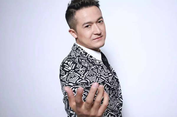 中国好声音歌手名单男图片
