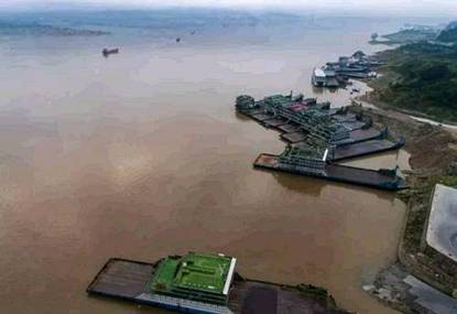 武汉遇特大洪水 五大流域降水量超过98年