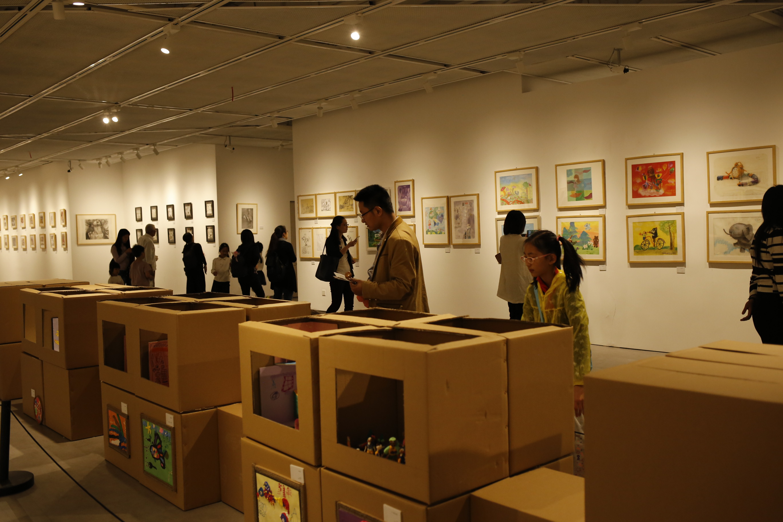 上海八哥美术举办2016第一届少年儿童美术大展