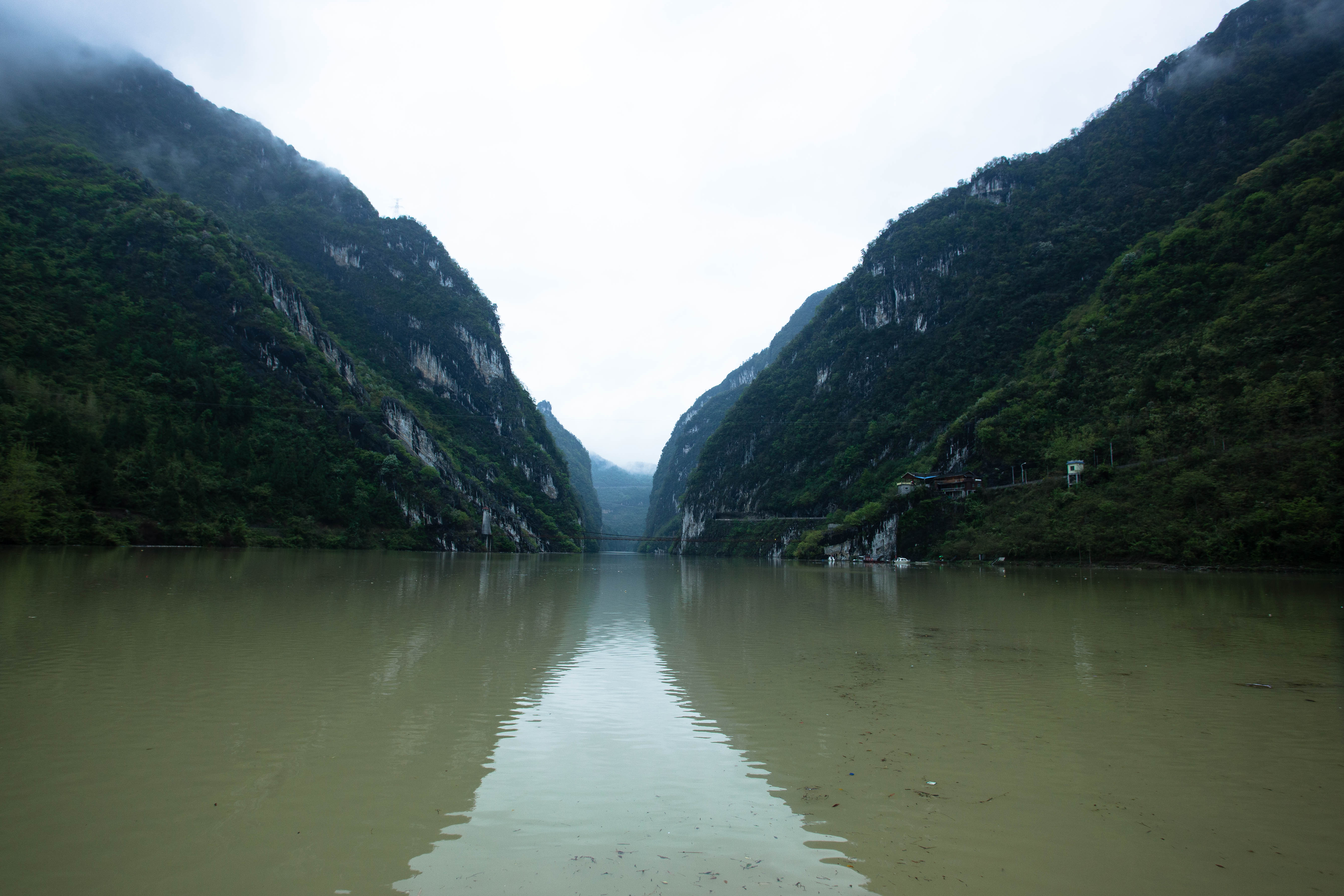 阿蓬江大峡谷,这世间就不存在忘记【文化之旅】