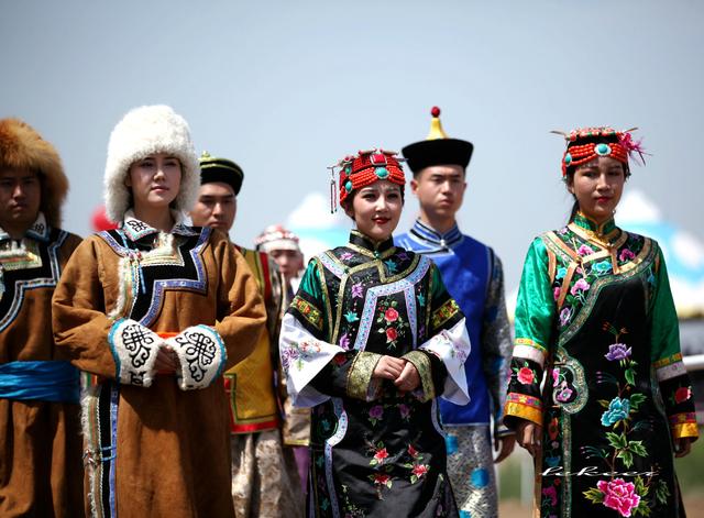 10年来最大规模内蒙古那达慕服饰美爆中国夏天