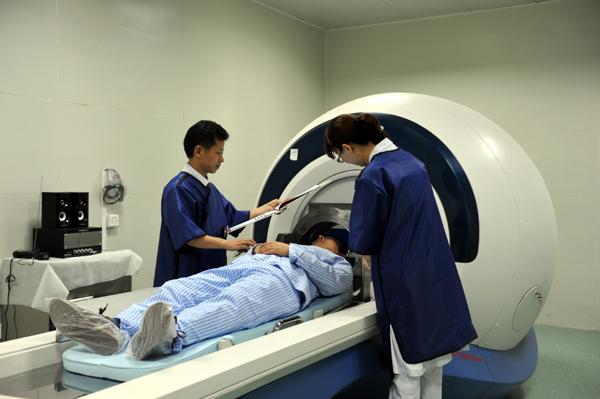 郑州人民医院放疗科masep头部伽玛刀设备