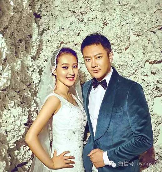 张雪峰和老婆婚纱照_张雪峰和老婆照片(2)
