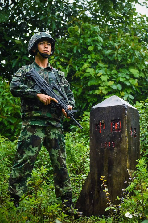 当你在宿舍里挥霍光阴有人却在国境线激扬青春