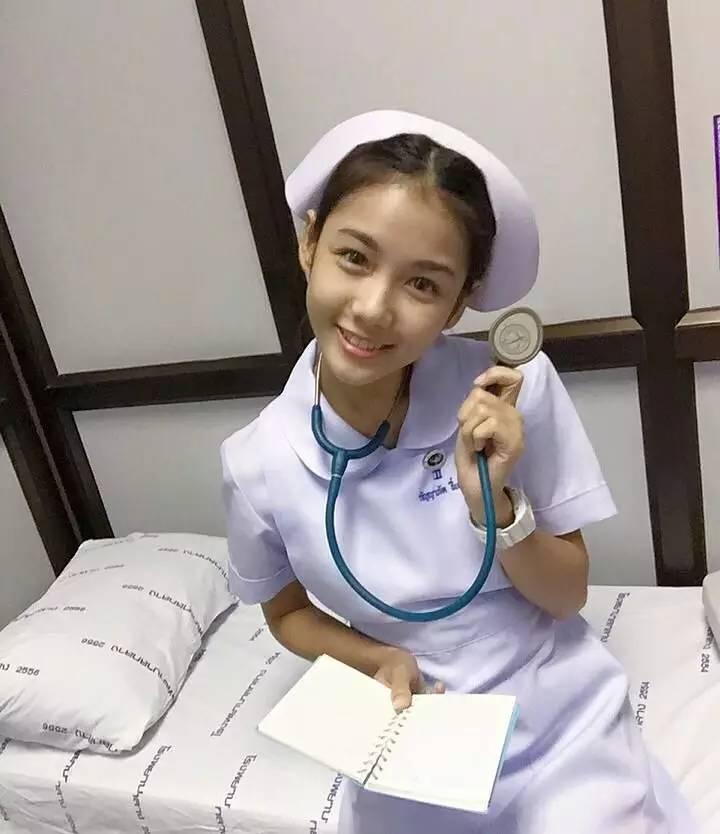 泰国最美护士,看到这样的护士都不药而愈了