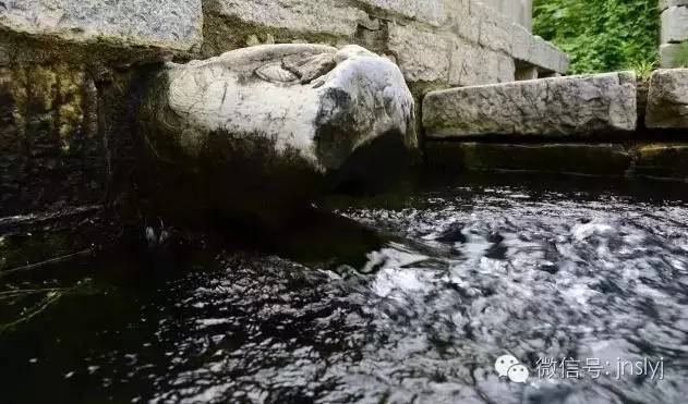 游遍济南原生态清泉在洪范