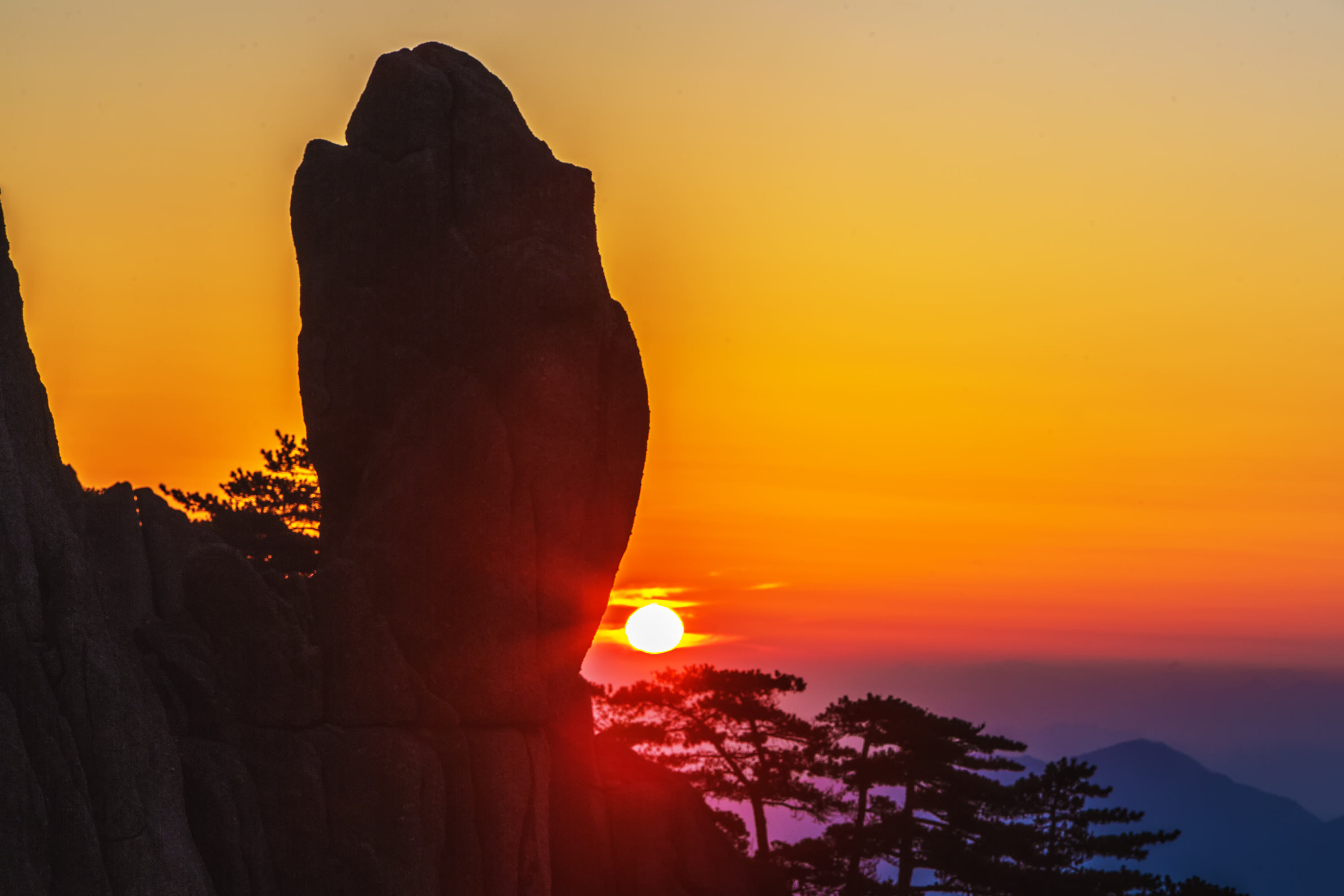 红日当头照图片图片