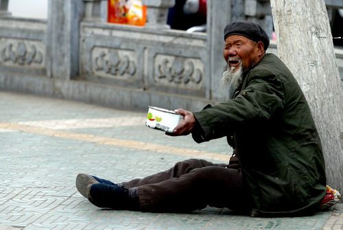 要饭的图片高清的图片图片