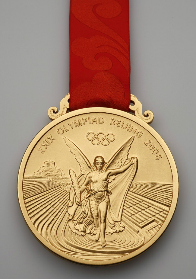 奥运会2004奖牌榜图片