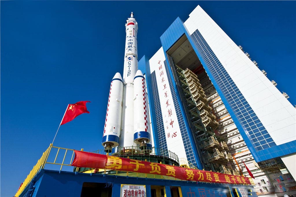 酒泉卫星发射中心,中国规模最大的综合型导弹,卫星发射中心详细行程扫