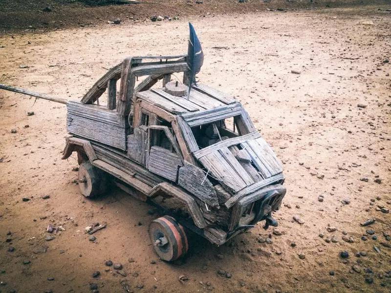非洲木头车图片