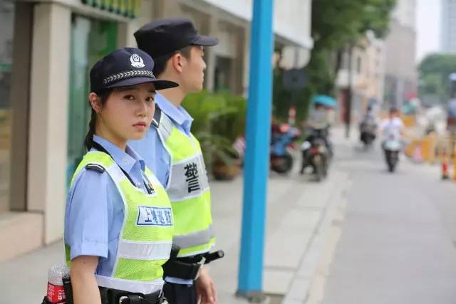 听说angelababy来杭州当警察了?