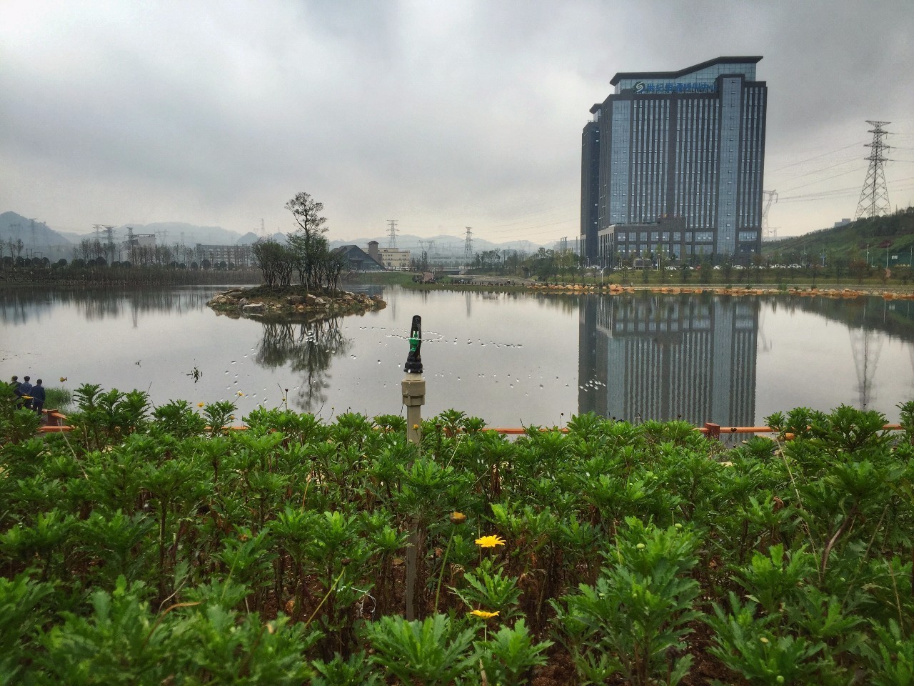 贵阳太阳湖公园图片